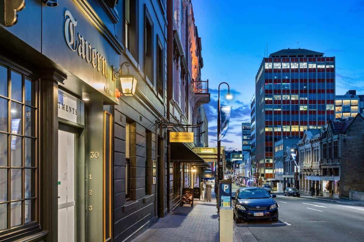 Victoria Tavern Two - Historical *